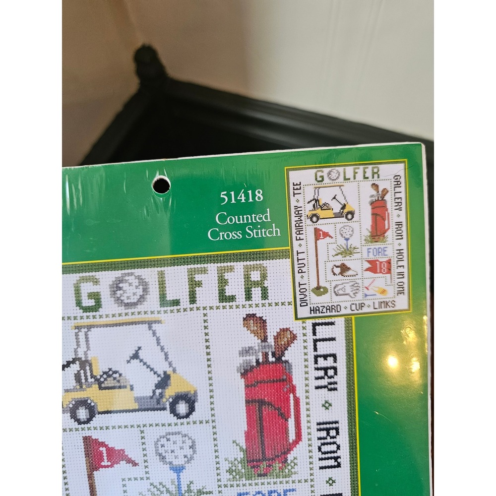 Candamar Designs Golfer Picture Counted Cross Stitch Kit 51418 Vintage NEW - Picture 2 of 4